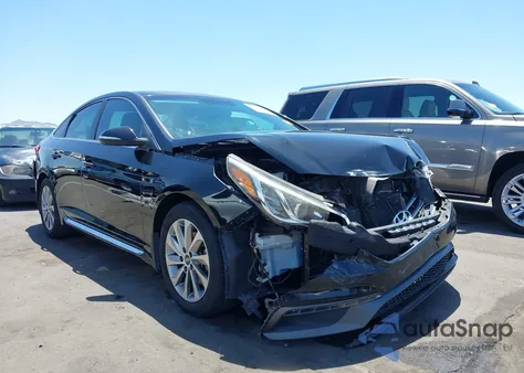 2017 Hyundai Sonata Sport z USA, uszkodzony, nr VIN 5NPE34AFXHH524990